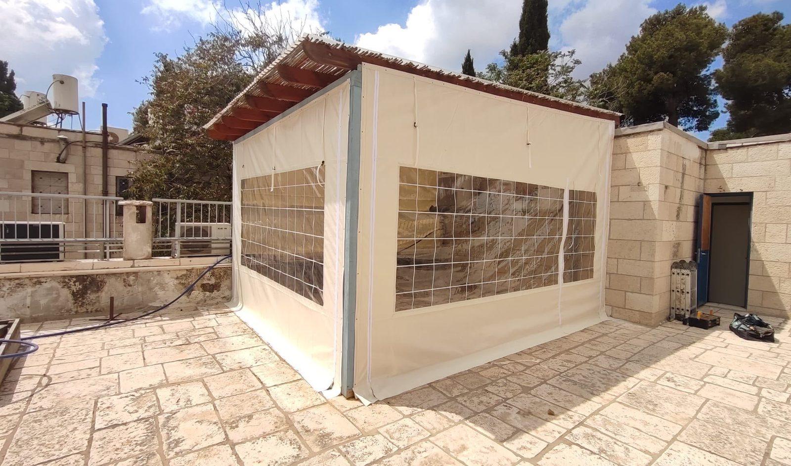שמשוניות וסגירת חורף